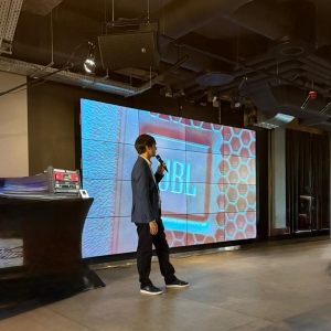 harman_road_show_013